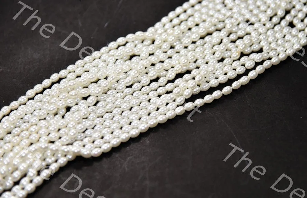 Cream Oval Plastic Beads