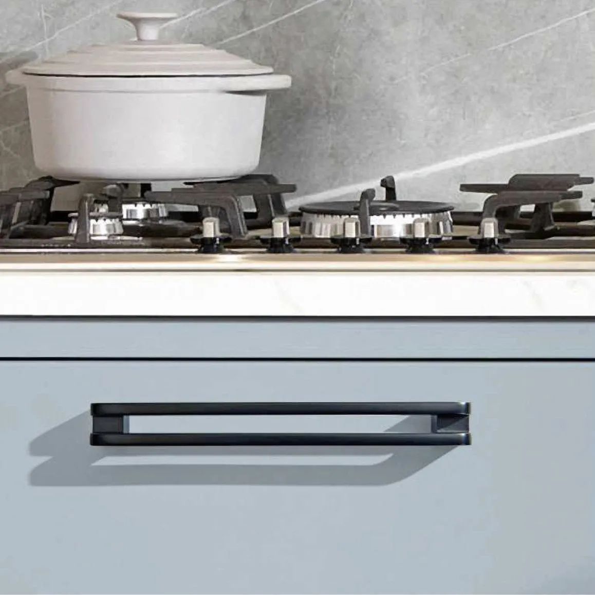 Diversa Limited Edition Matte Black 3-3/4" (96mm) Reveal Cabinet Drawer Pull