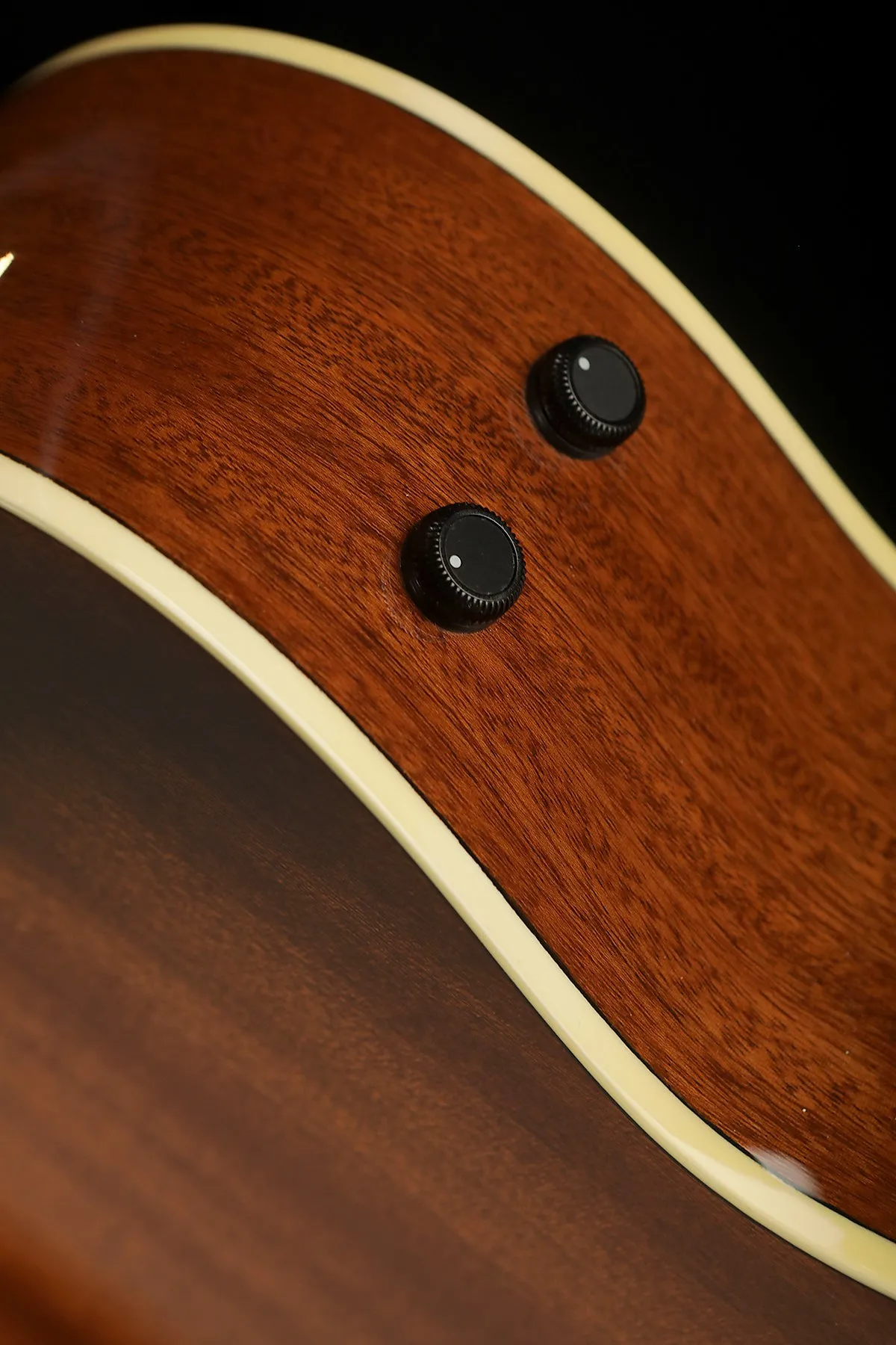 Fender Villager 12-String Walnut 'Aged Natural' Acoustic Electric Guitar
