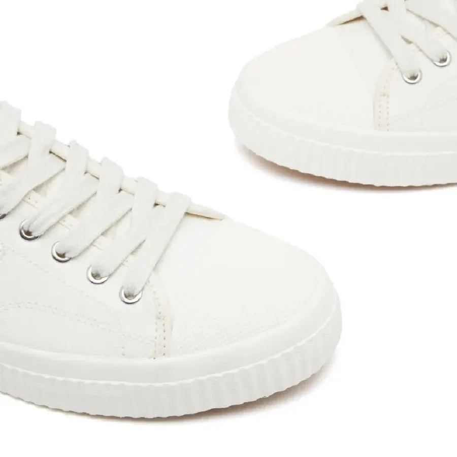 Fred Perry Hughes Low Canvas Sneakers, white