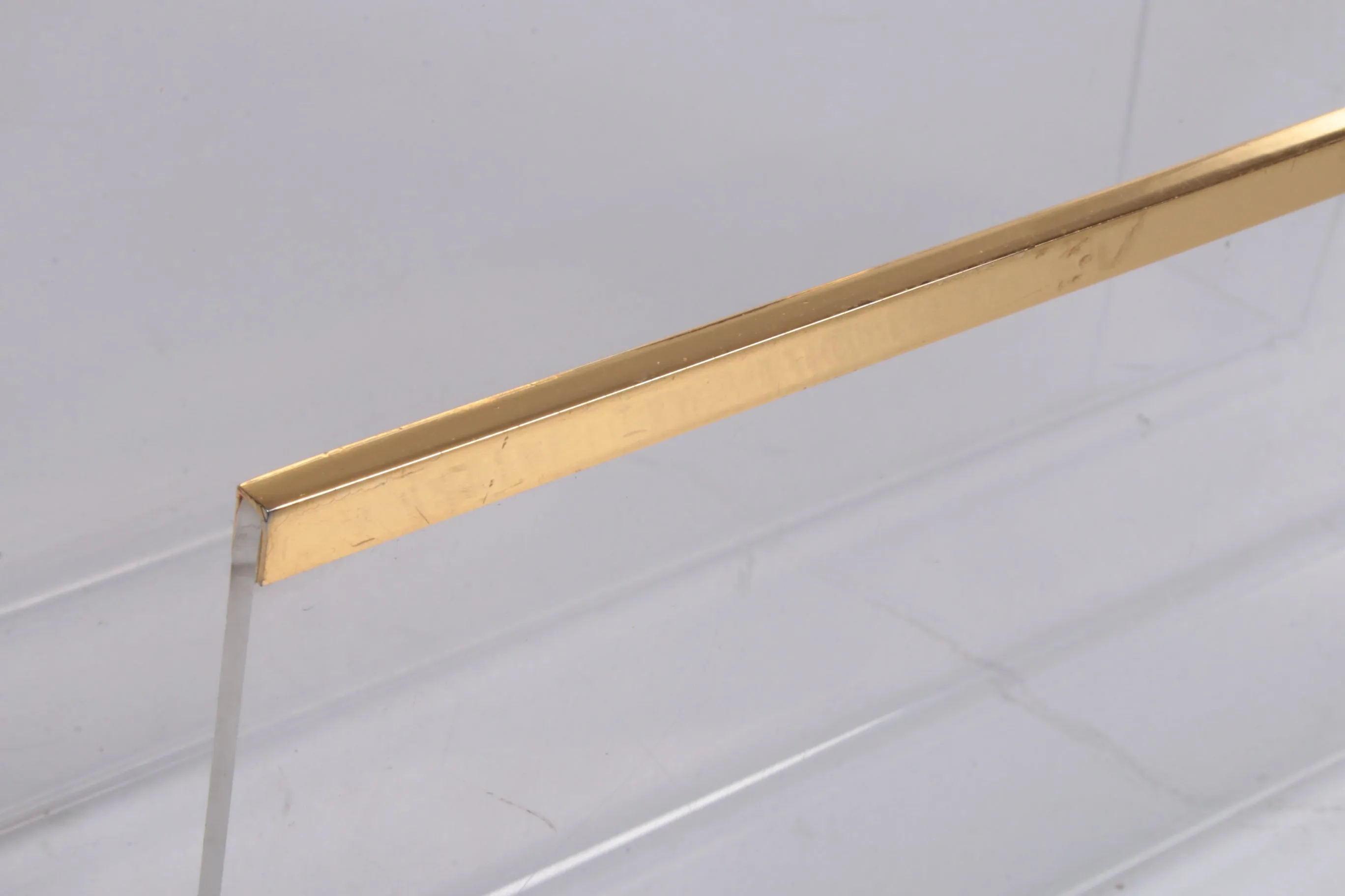 Hollywood regency Plexiglas warehouse rack 1970s Italy