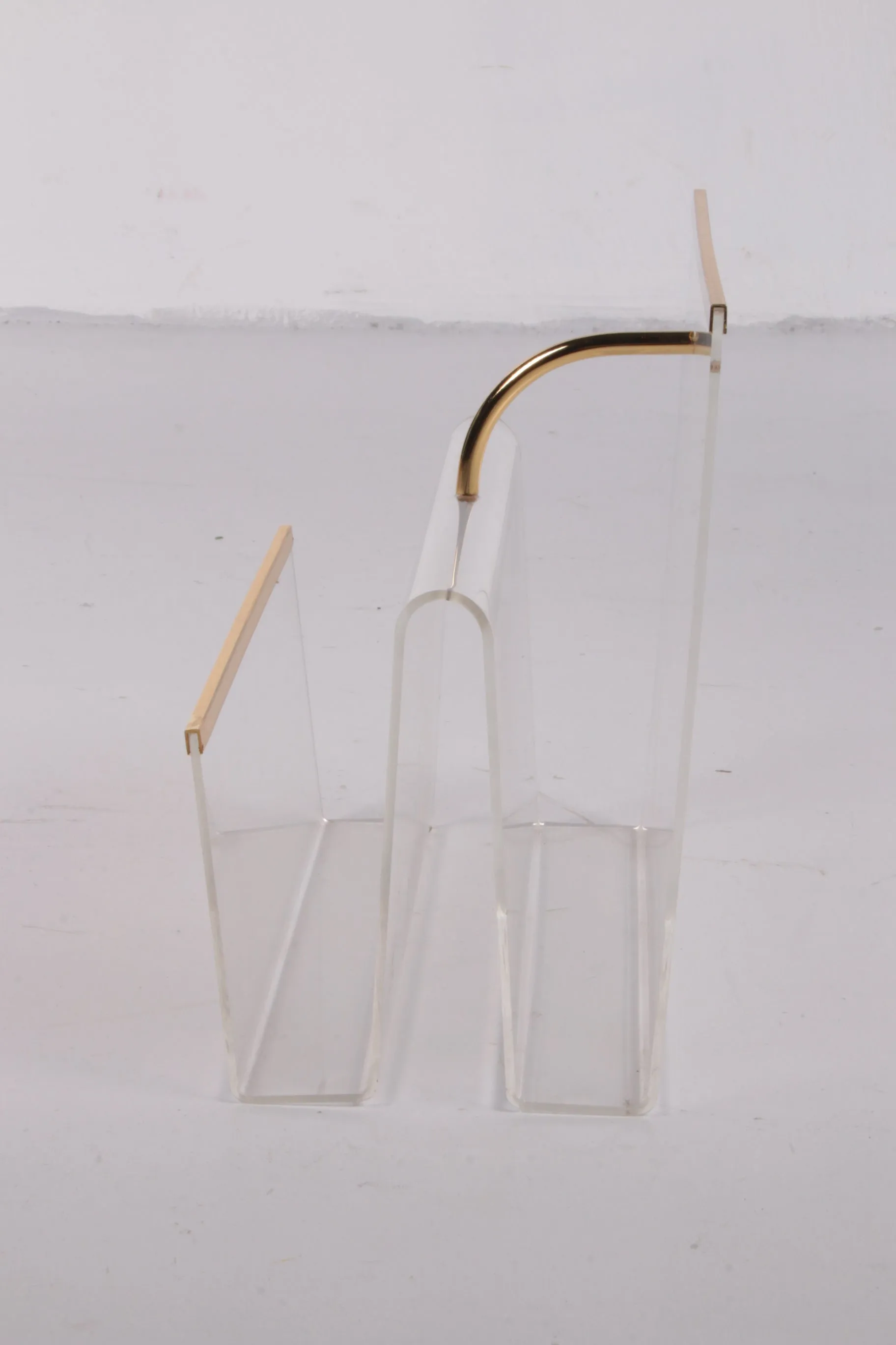 Hollywood regency Plexiglas warehouse rack 1970s Italy